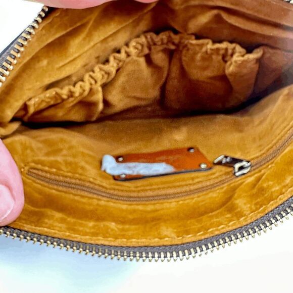 Patricia Nash Cassini  Leather Wristlet Spring Multi New With Tags - Picture 3 of 6